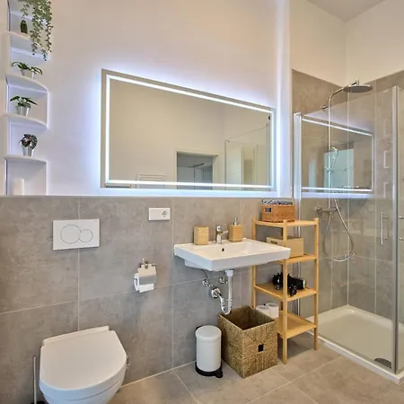 Stilvolle Stadtwohnungen I Komfort & Charme Apartman Bréma