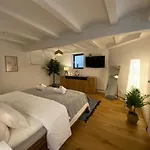 شقة Stilvolle Stadtwohnungen I Komfort & Charme *