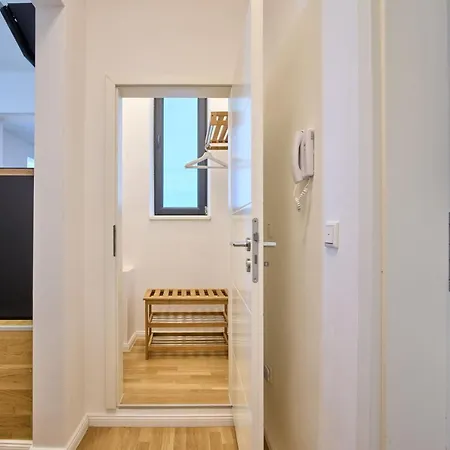 Stilvolle Stadtwohnungen I Komfort & Charme Apartmán *