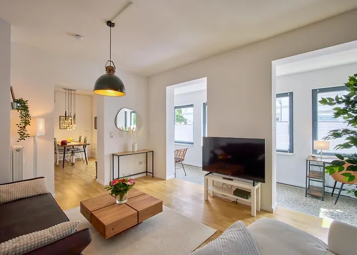 Stilvolle Stadtwohnungen I Komfort&charme Apartment