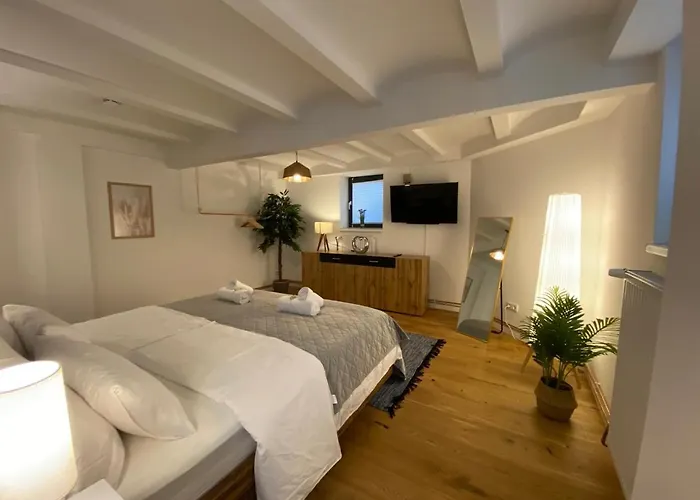 Apartment Stilvolle Stadtwohnungen I Komfort&charme *