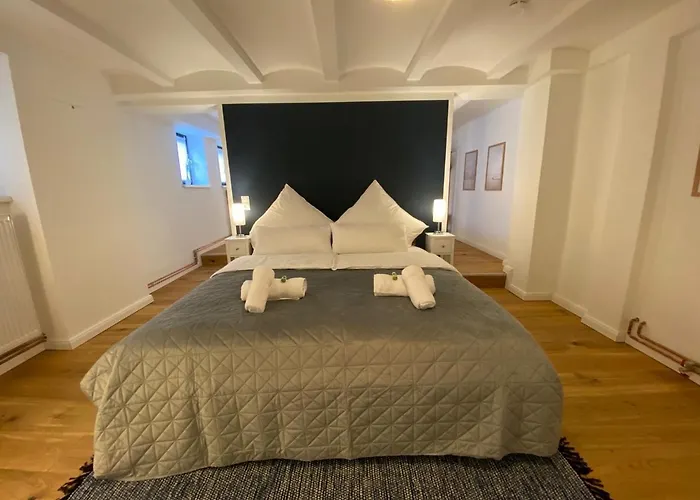 Stilvolle Stadtwohnungen I Komfort & Charme Апартаменти *