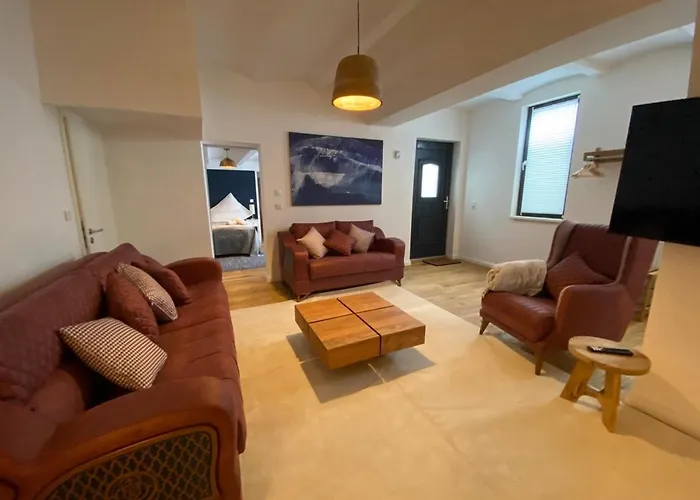 Stilvolle Stadtwohnungen I Komfort&charme Apartment