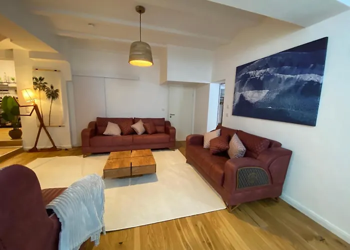 Stilvolle Stadtwohnungen I Komfort&charme Apartment *